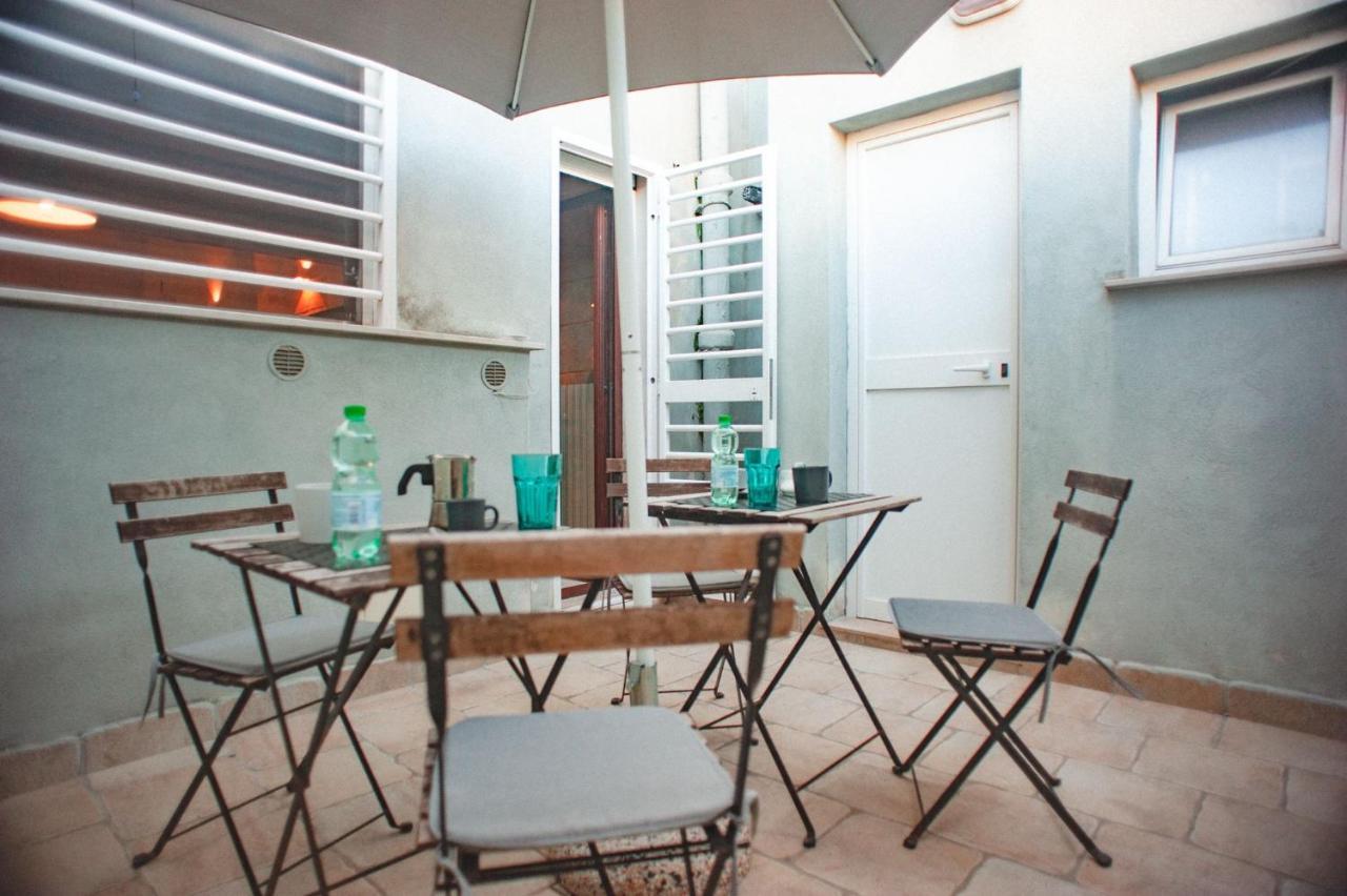 Dimora Dei Nonni Apartment Bari Luaran gambar